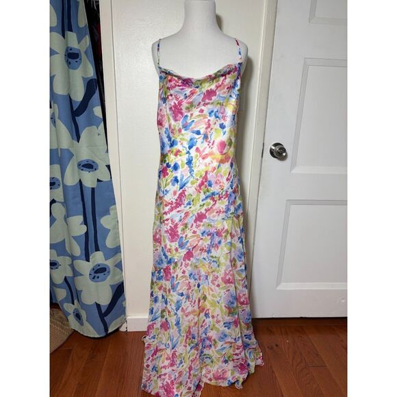 Abercrombie & Fitch floral cowl neck maxi dress Size Medium White Pink Wedding - Picture 3 of 5